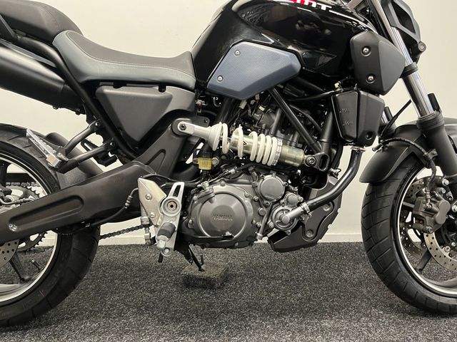 yamaha - mt-03