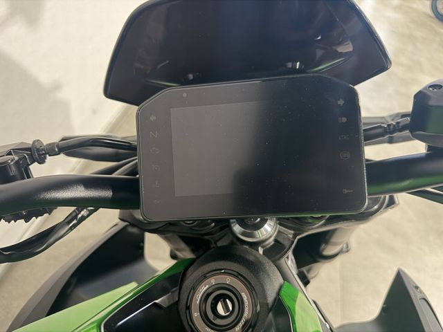 kawasaki - z900-performance