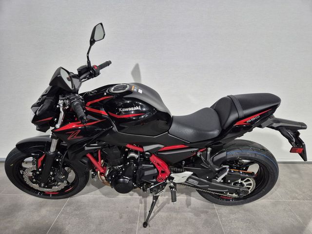 kawasaki - z650