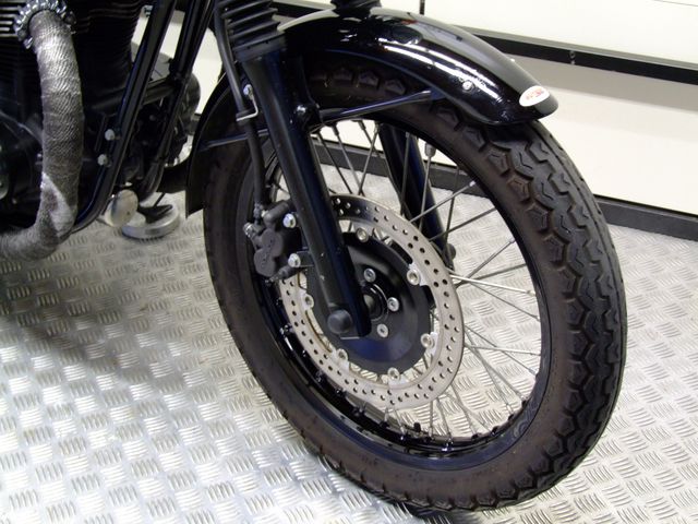 kawasaki - w800-black-edition