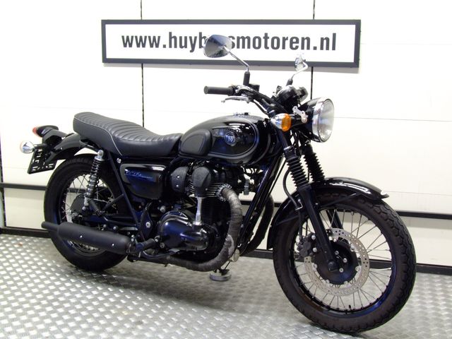 kawasaki - w800-black-edition