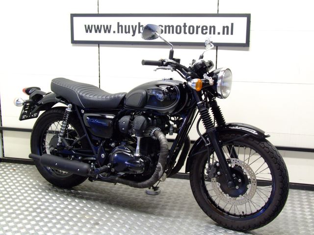 kawasaki - w800-black-edition