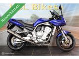 YAMAHA FZS 1000 FAZER