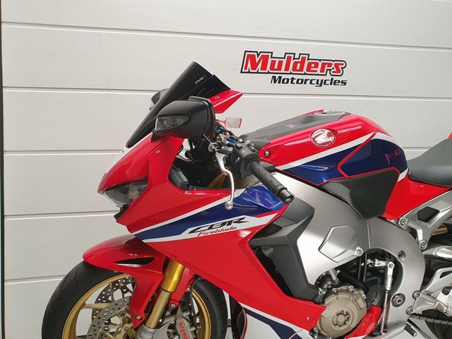 honda - cbr-1000-rr-fireblade-sp