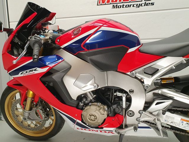 honda - cbr-1000-rr-fireblade-sp