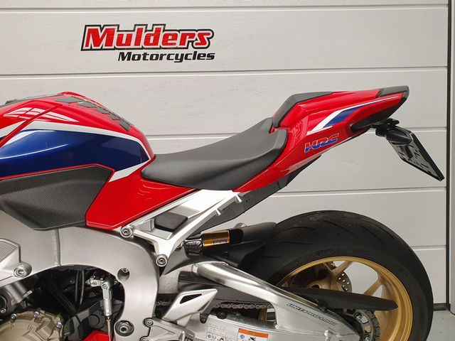 honda - cbr-1000-rr-fireblade-sp
