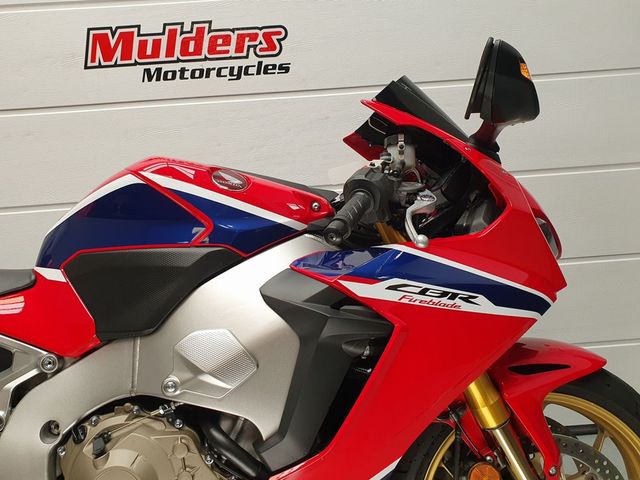 honda - cbr-1000-rr-fireblade-sp