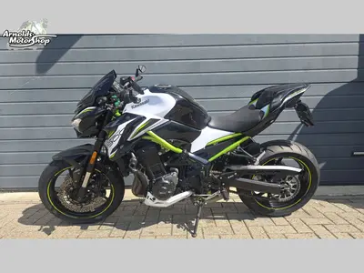 KAWASAKI Z900 – foto 2