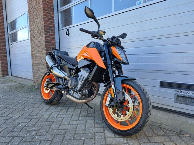 ktm - 790-duke