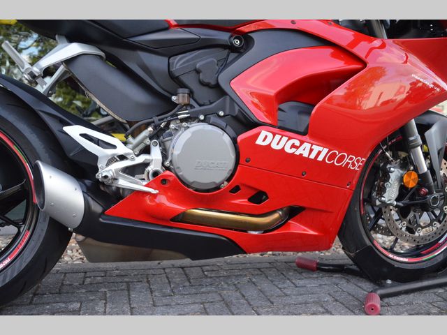 ducati - panigale-v2