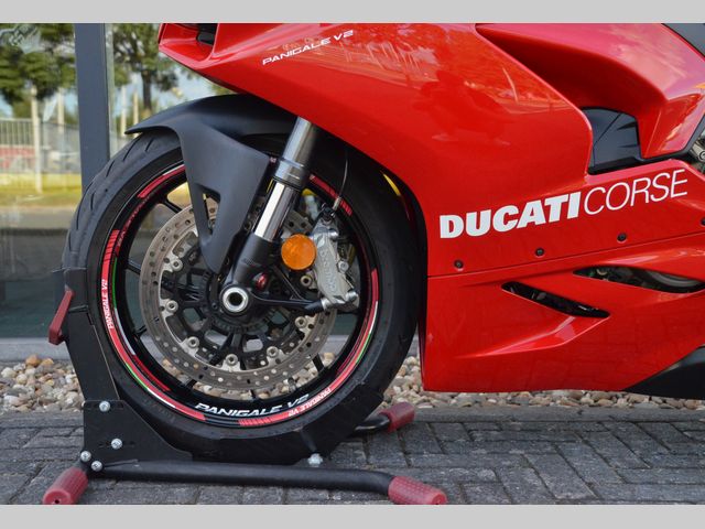 ducati - panigale-v2