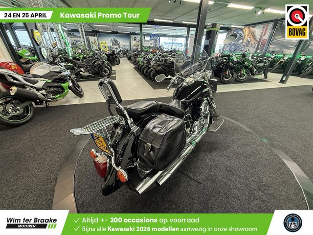 yamaha - xvs-1100-a-dragstar-classic