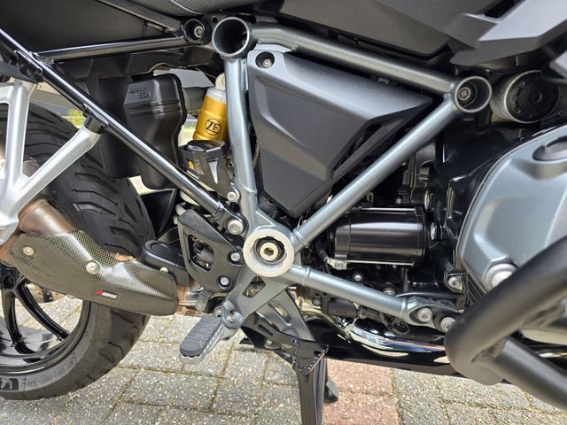 bmw - r-1250-gs-40-years-gs-edition