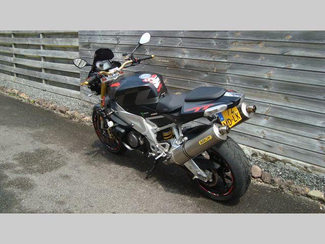 aprilia - tuono-1000-r