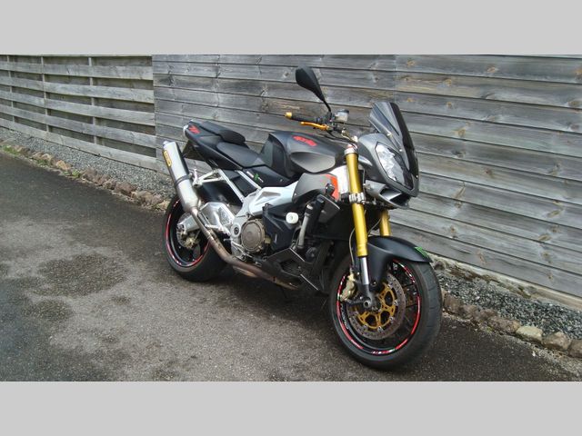 aprilia - tuono-1000-r