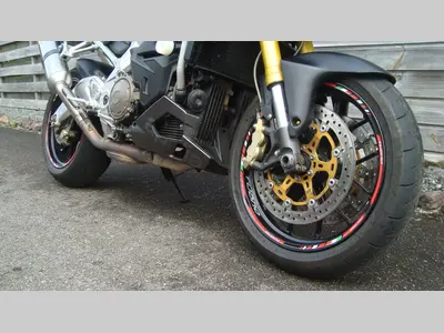 APRILIA TUONO 1000 R – foto 3
