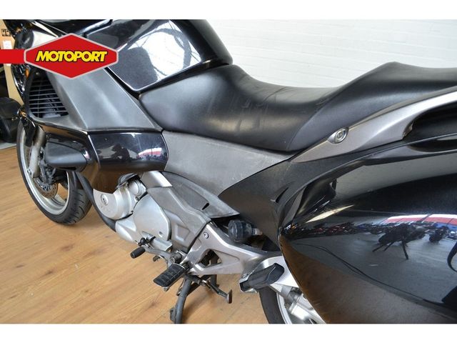 honda - nt-700-v-deauville