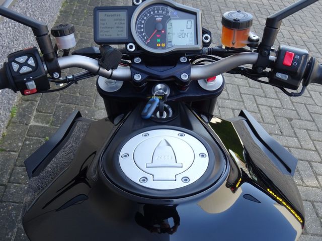 ktm - 1290-super-duke-r