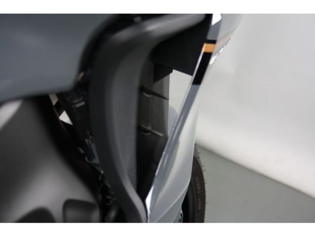 yamaha - tracer-9-gt--