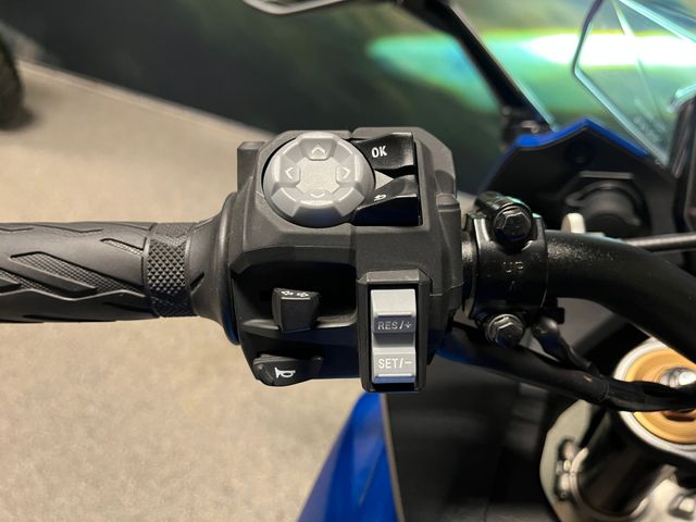 suzuki - gsx-s-1000-gt