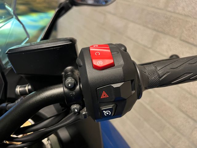 suzuki - gsx-s-1000-gt