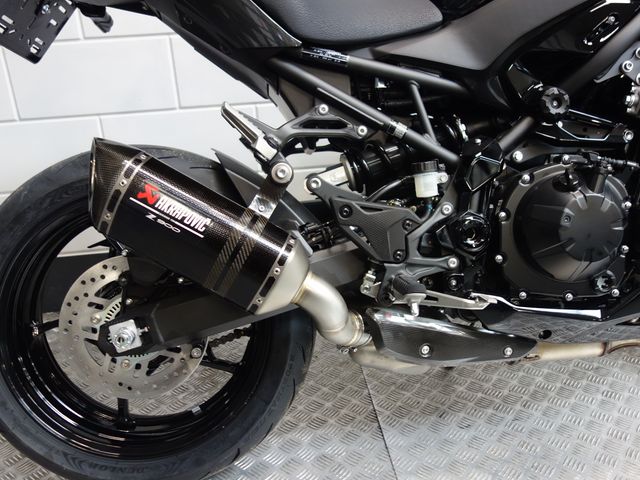 kawasaki - z900-performance