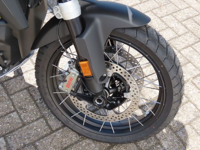 bmw - r-1300-gs