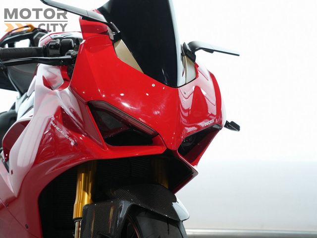ducati - panigale-v4-s