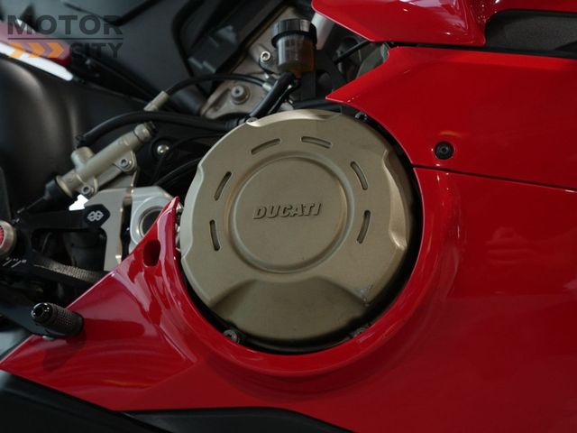 ducati - panigale-v4-s