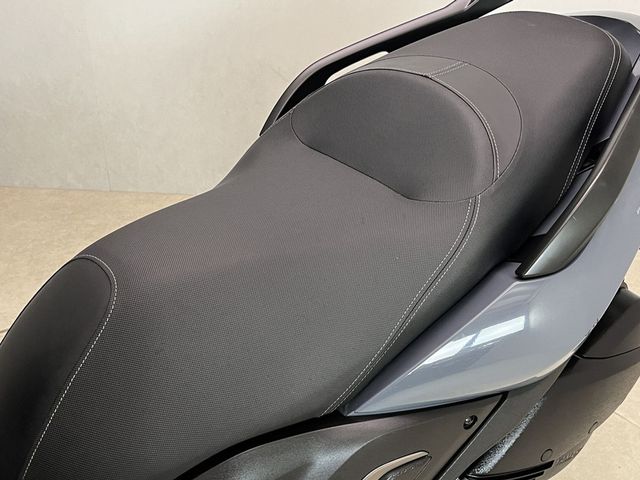 yamaha - tricity-300