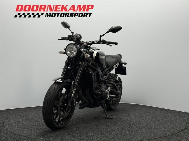 yamaha - xsr-900-abs