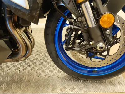 SUZUKI GSX-S 1000 ABS – foto 3