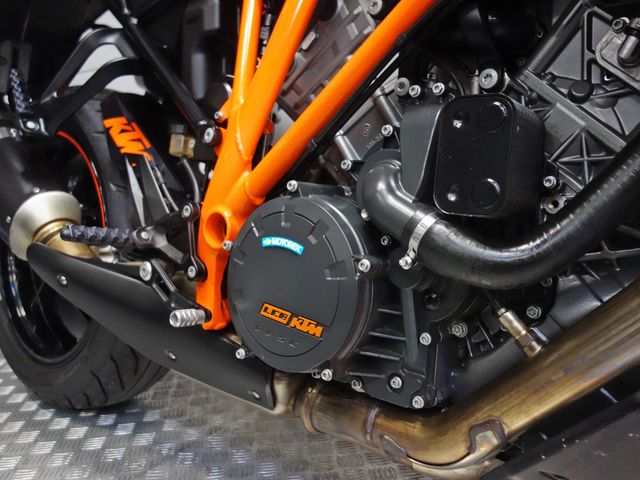 ktm - 1290-super-duke-gt