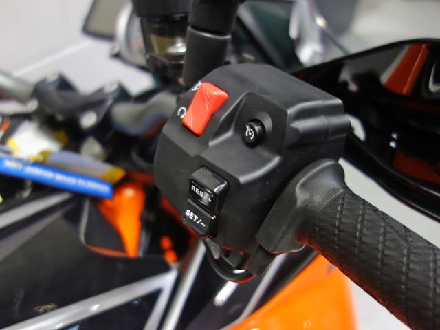 ktm - 1290-super-duke-gt