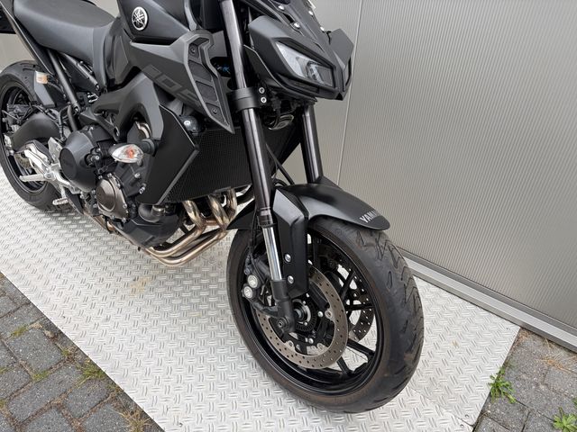 yamaha - mt-09-abs