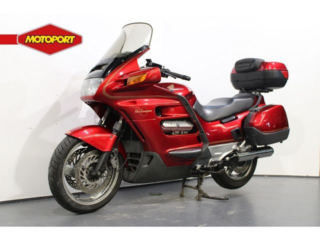 honda - st-1100-pan-european