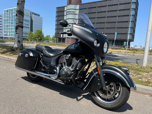 indian - chieftain-dark-horse