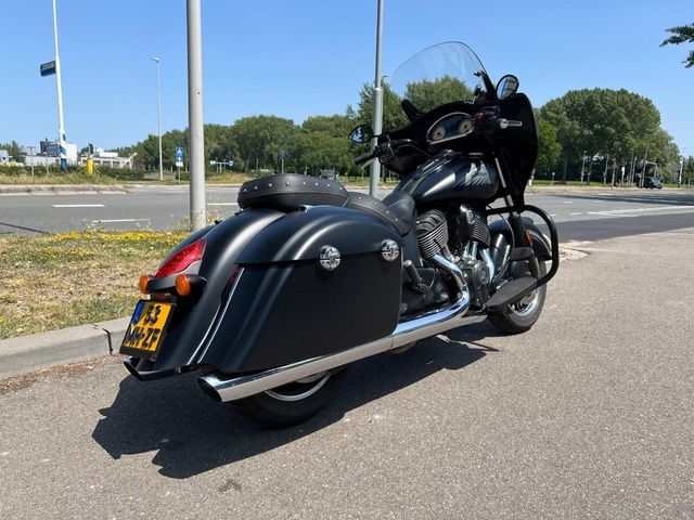 indian - chieftain-dark-horse