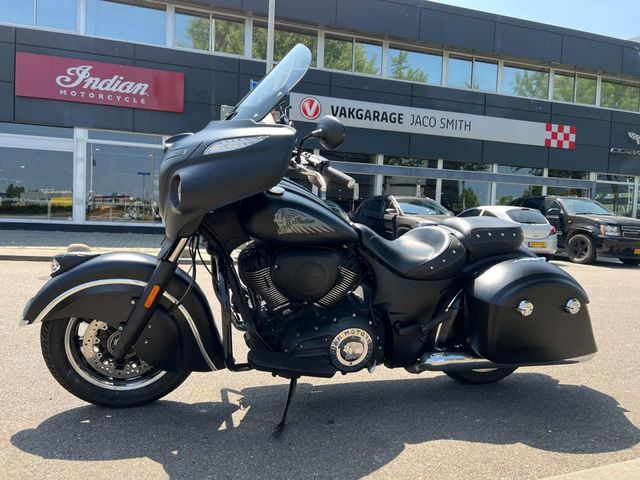 indian - chieftain-dark-horse