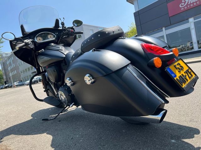 indian - chieftain-dark-horse