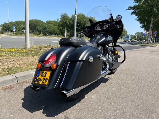 indian - chieftain-dark-horse