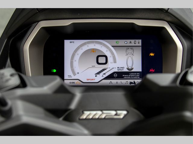 piaggio - mp3-400-hpe-sport