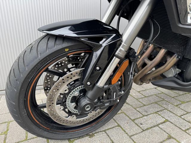 kawasaki - versys-1100-se