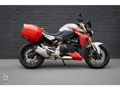 BMW F 900 R – foto 2