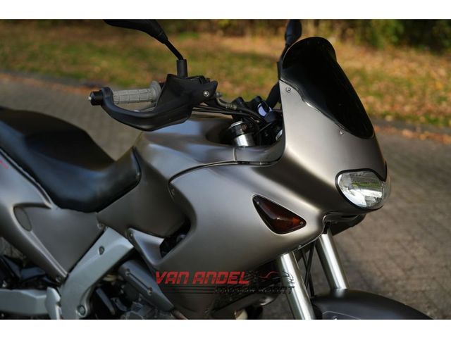 aprilia - pegaso-650