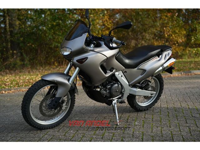 aprilia - pegaso-650