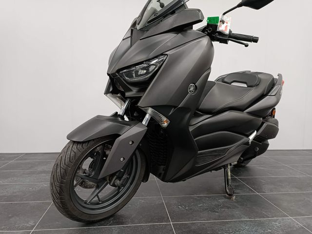 yamaha - x-max-300-abs