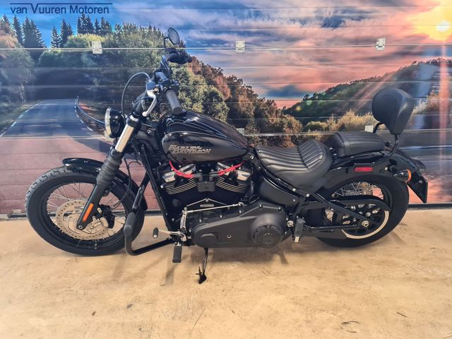 harley-davidson - softail-street-bob