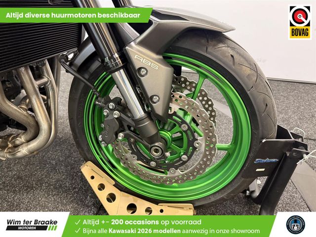 kawasaki - z900