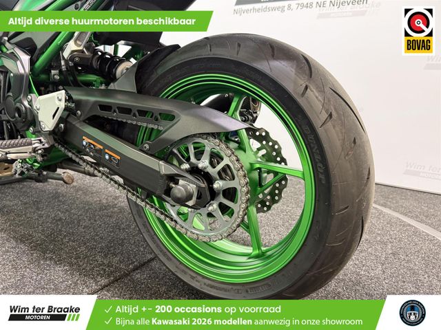 kawasaki - z900